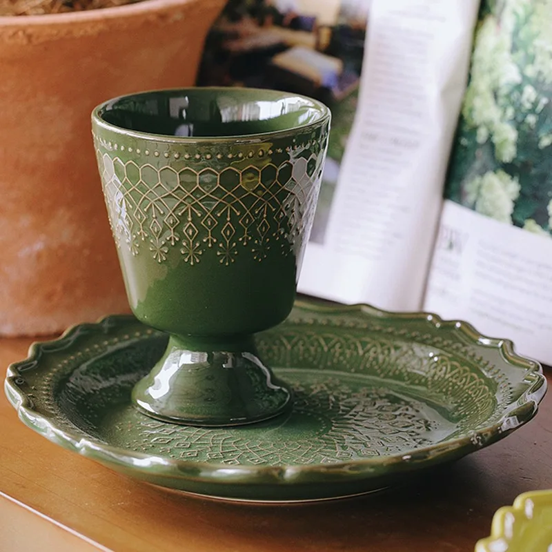 Eleganter Vintage-Keramiktelle – Vintage Collectible Dishes Bewertung und Preis