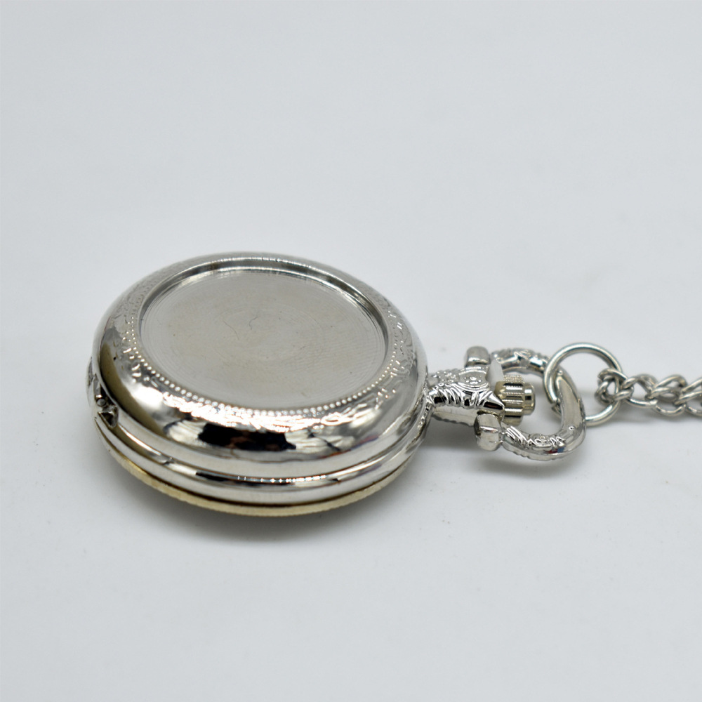 Maßgefertigte Vintage Metall-T – Vintage Collectibles For Sale Bewertung und Preis