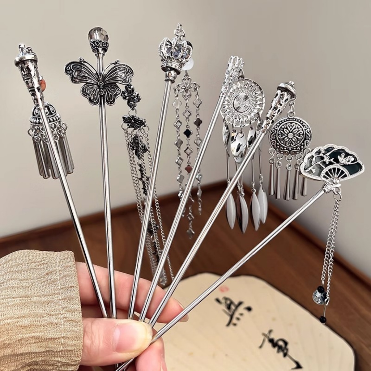 Elegante Damen Haarnadel Antik – Vintage Collectibles For Sale Bewertung und Preis