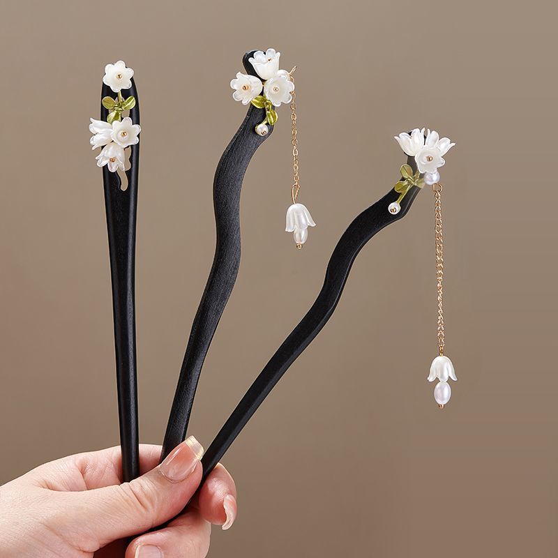Holzblumen-Haarnadel im Vintag – Vintage Collectibles For Sale Bewertung und Preis