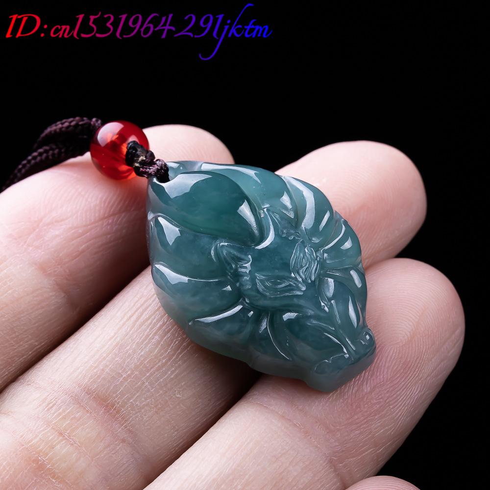 Natürliche burmesische Jadeit- – Vintage Collectibles For Sale Bewertung und Preis