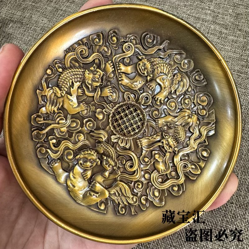 Alte Sammlung: Handgefertigte  – Vintage Collectible Dishes Bewertung und Preis